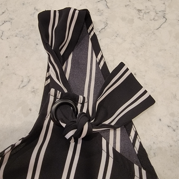 Beige By eci Black & White Stripe Crop Wide-Leg  Romper Jumpsuit  Small - Picture 15 of 15